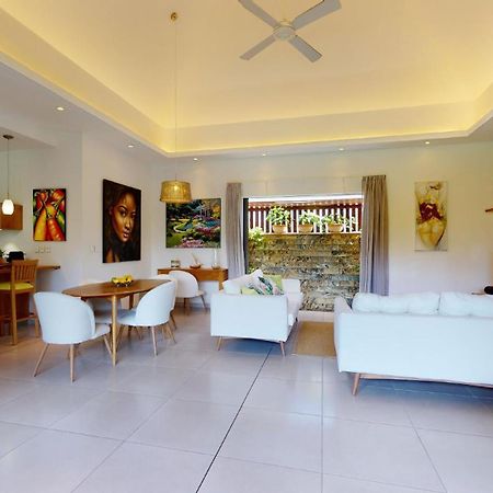 Villas De Vacances A Pereybere V8 Pereybere Beach エクステリア 写真